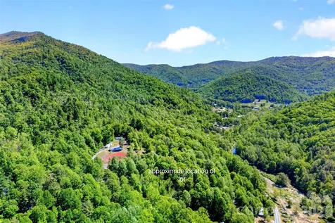 V/l Wolf Crossing Bakersville NC 28705