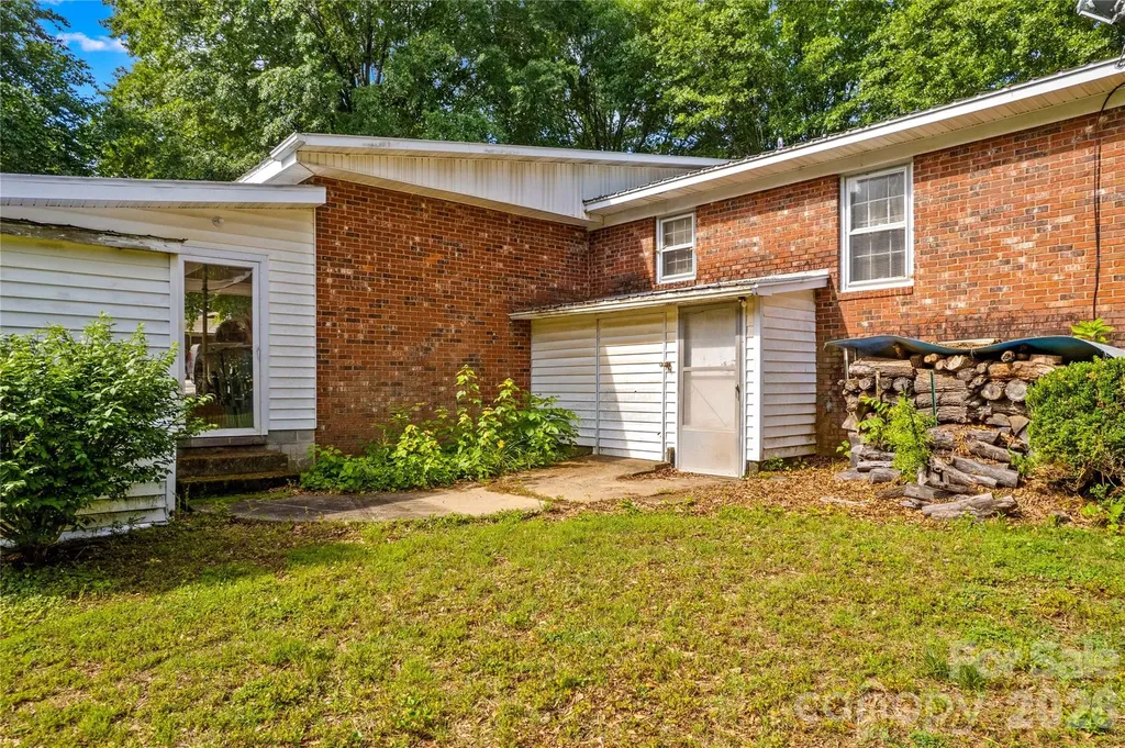 1059 Shearers Road Mooresville NC 28115