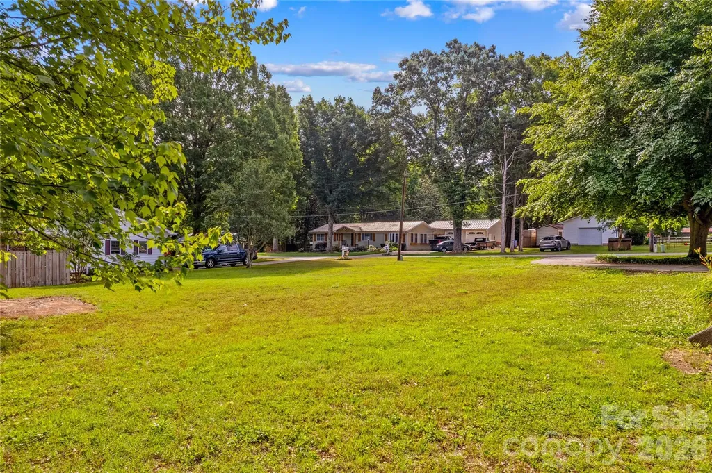 1059 Shearers Road Mooresville NC 28115