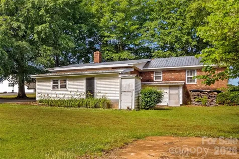 1059 Shearers Road Mooresville NC 28115