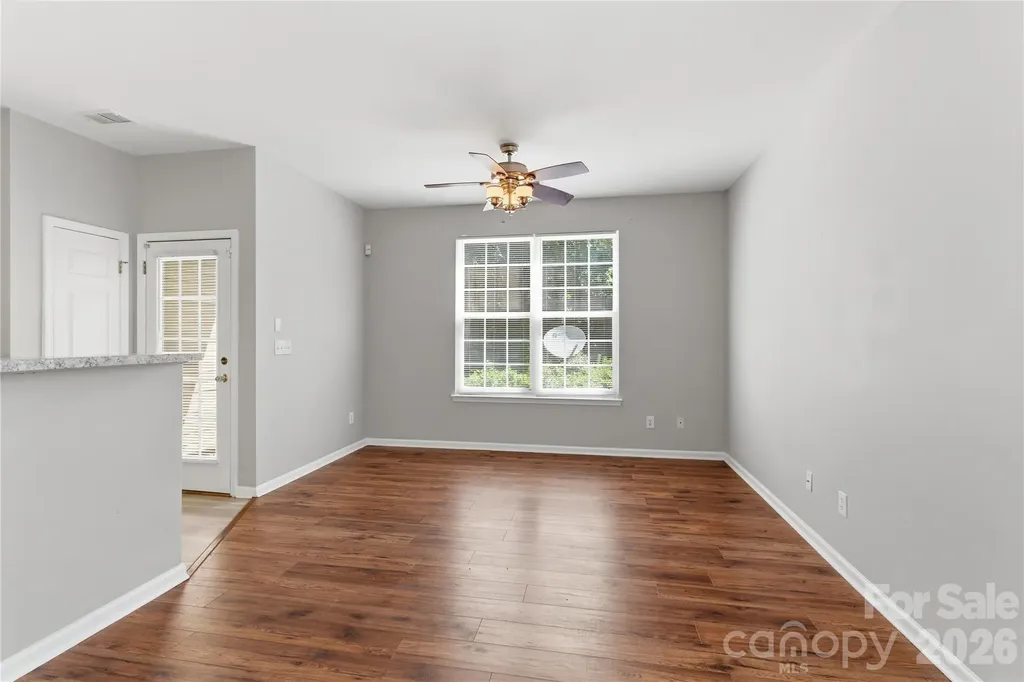 7723 Abigail Glen Drive Charlotte NC 28212