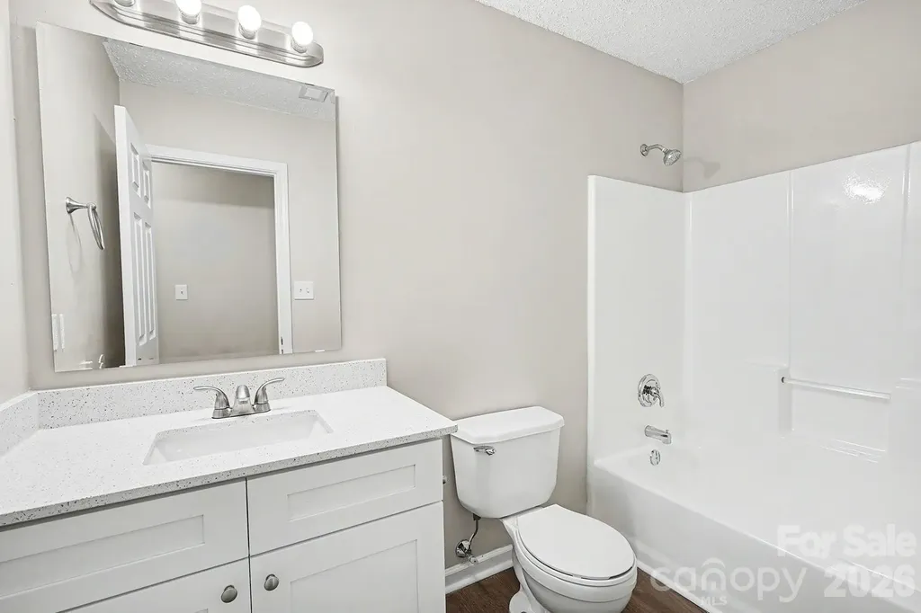 9828 Aventide Lane Charlotte NC 28215