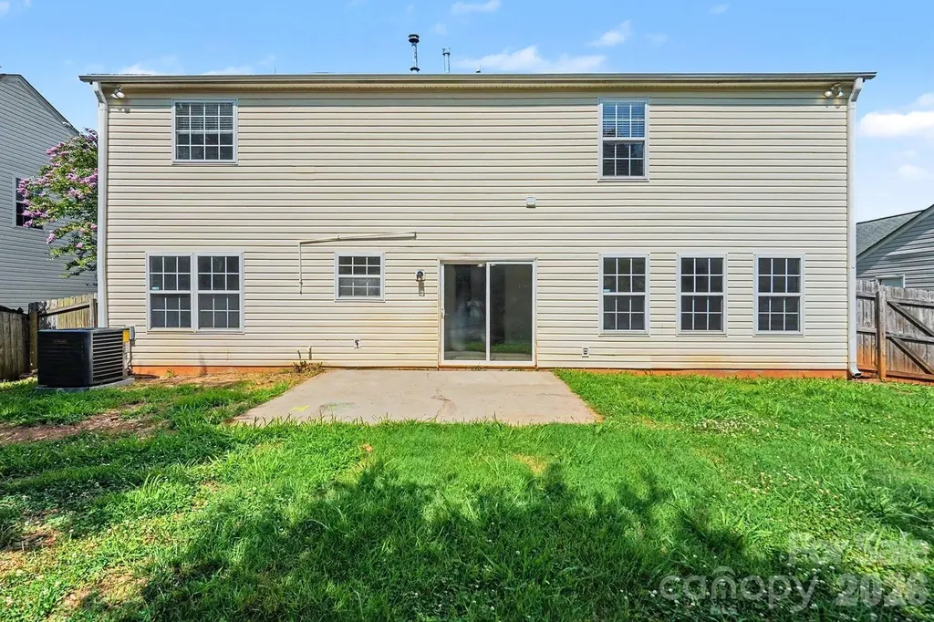 9828 Aventide Lane Charlotte NC 28215
