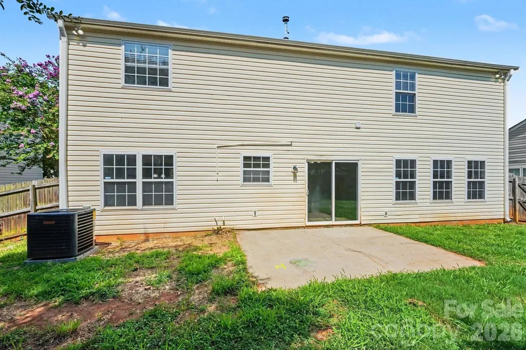 9828 Aventide Lane Charlotte NC 28215