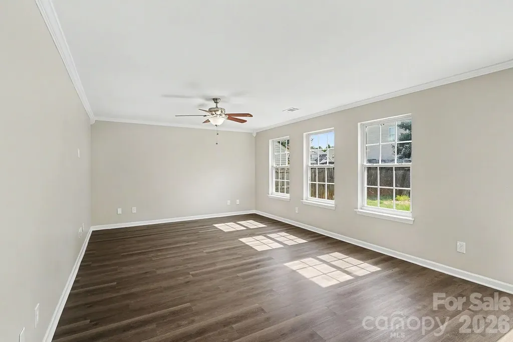 9828 Aventide Lane Charlotte NC 28215