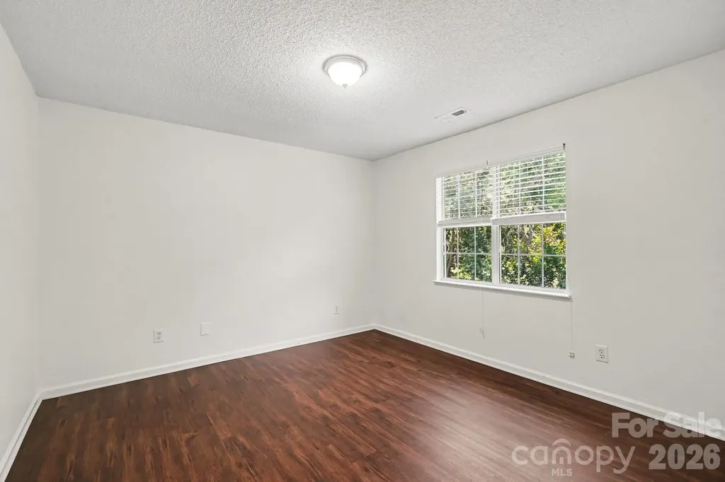 12127 Landing Green Drive Charlotte NC 28277