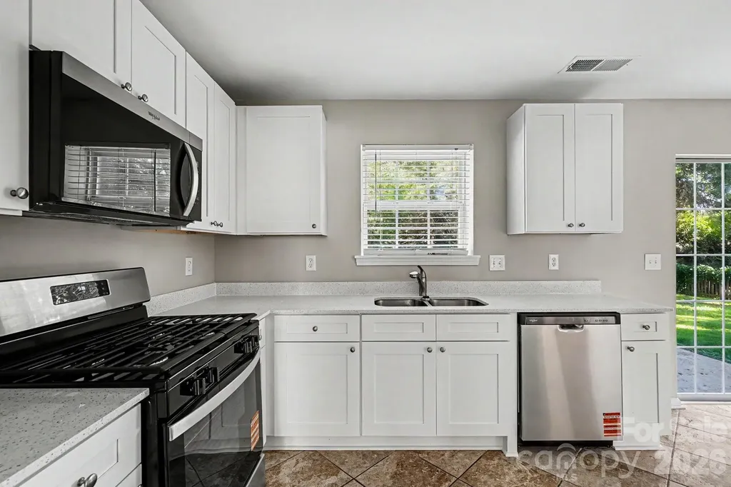 7824 Belchester Circle Charlotte NC 28215
