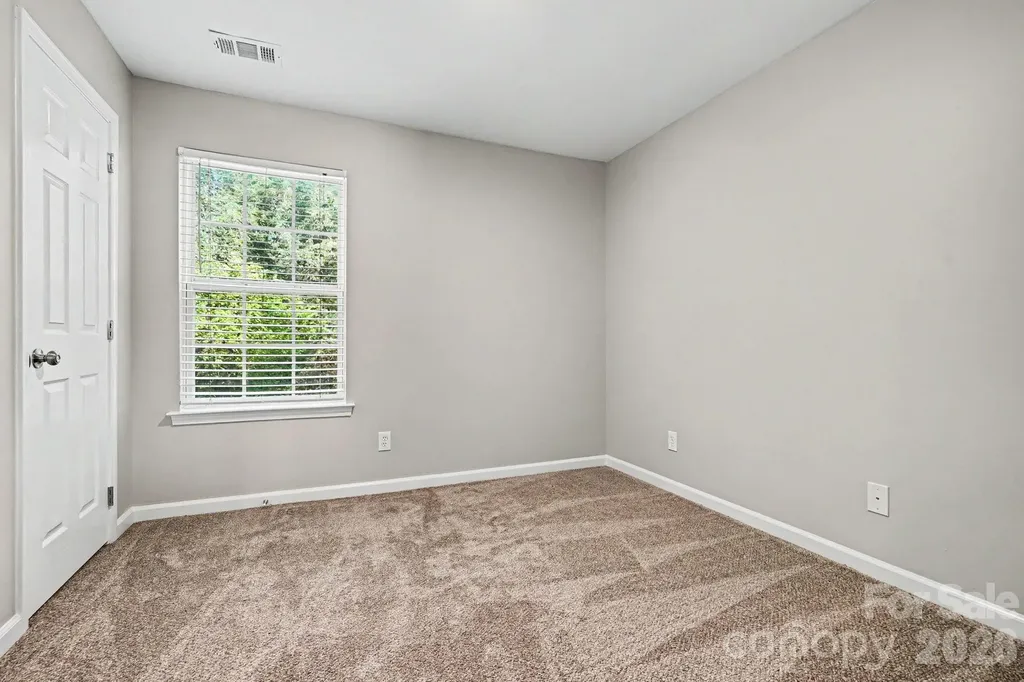 7824 Belchester Circle Charlotte NC 28215