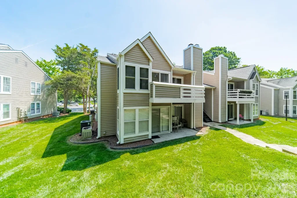 9605 Vinca Circle Charlotte NC 28213
