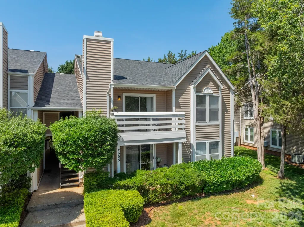 9605 Vinca Circle Charlotte NC 28213