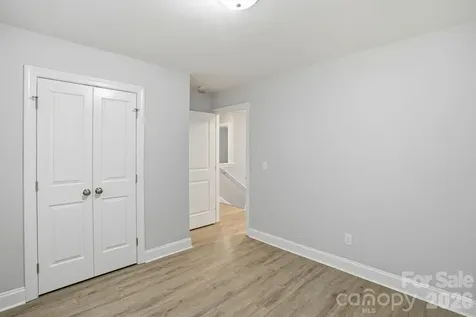 3109 Cochrane Drive Charlotte NC 28269