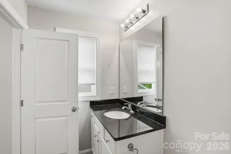 3109 Cochrane Drive Charlotte NC 28269