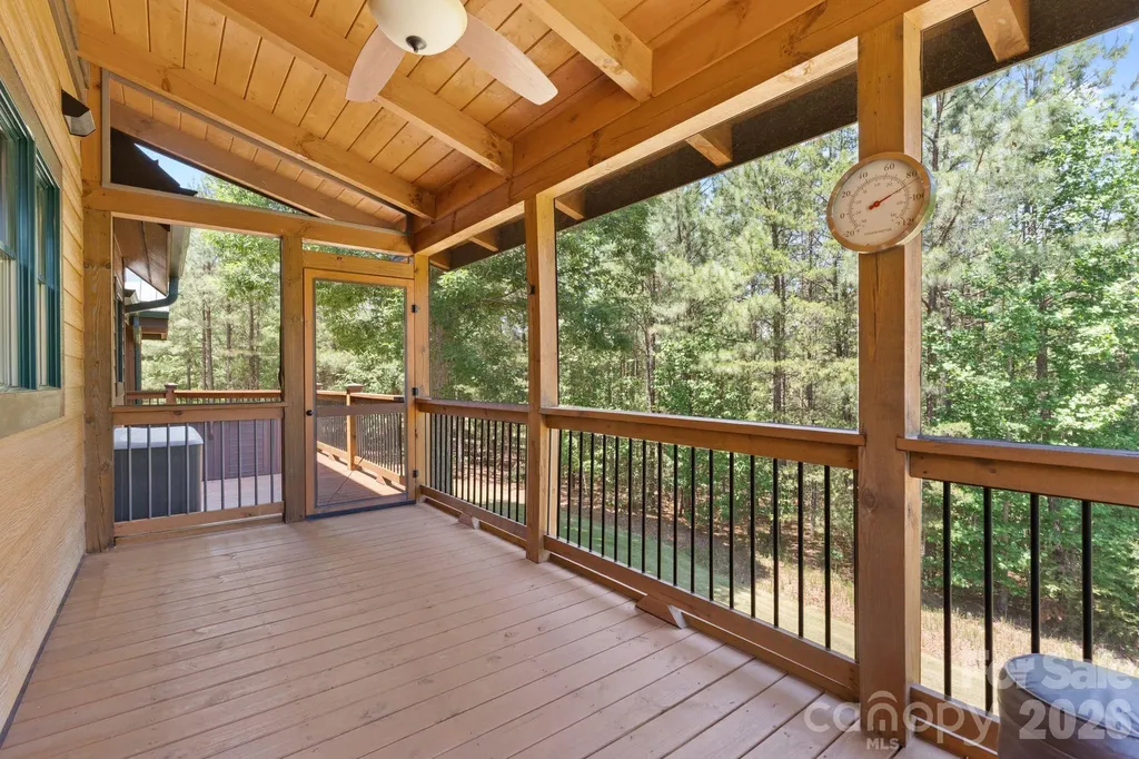 280 Hidden Lake Parkway Nebo NC 28761
