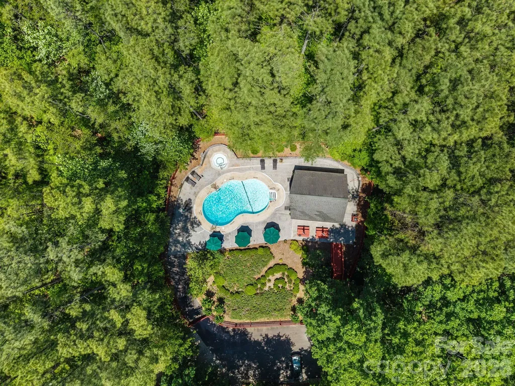 280 Hidden Lake Parkway Nebo NC 28761