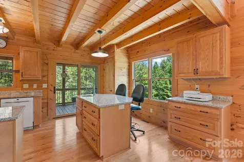 280 Hidden Lake Parkway Nebo NC 28761