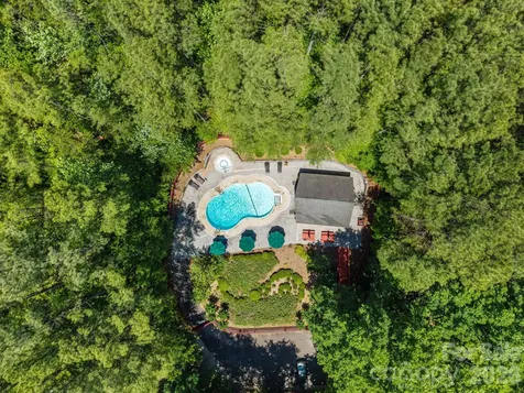 280 Hidden Lake Parkway Nebo NC 28761
