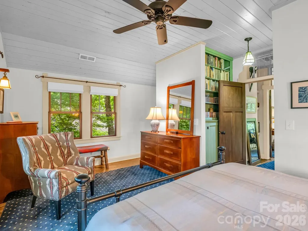 46 Cheshire Drive Black Mountain NC 28711