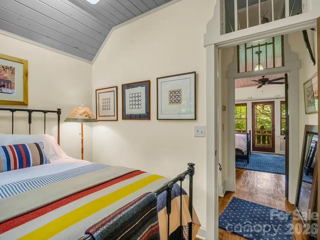 46 Cheshire Drive Black Mountain NC 28711