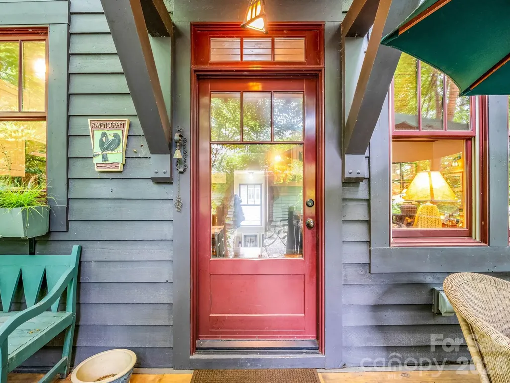46 Cheshire Drive Black Mountain NC 28711