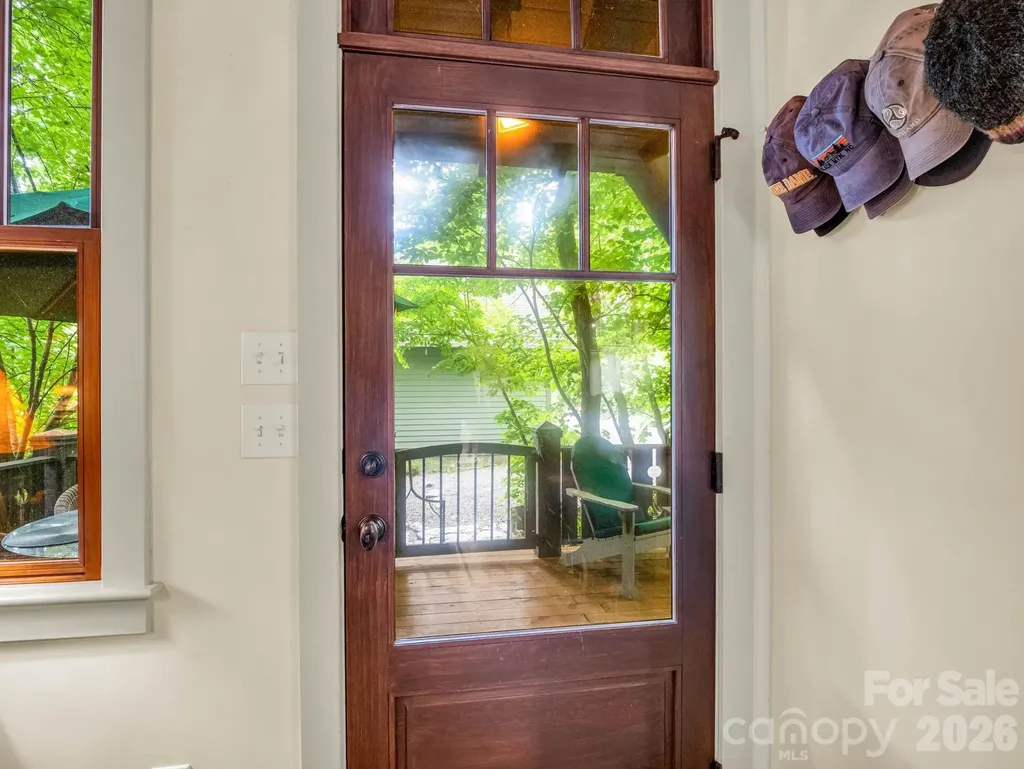 46 Cheshire Drive Black Mountain NC 28711