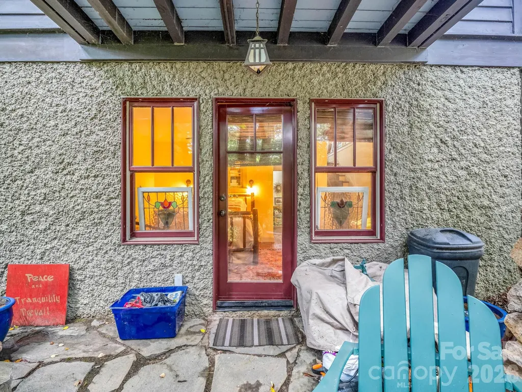 46 Cheshire Drive Black Mountain NC 28711