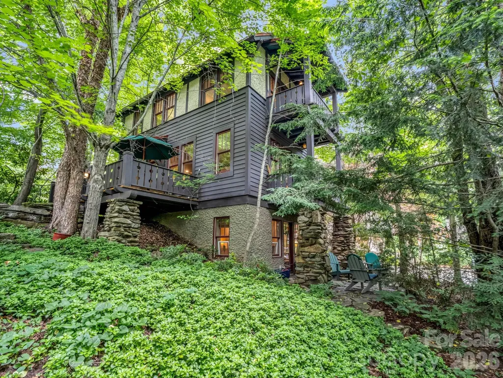 46 Cheshire Drive Black Mountain NC 28711