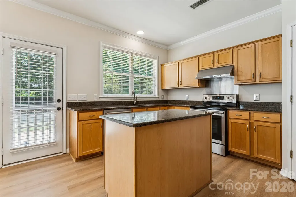 2523 Beacon Forest Drive Charlotte NC 28270
