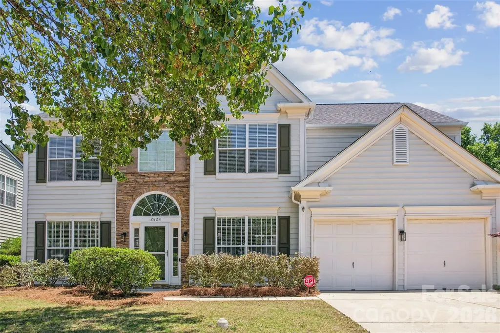 2523 Beacon Forest Drive Charlotte NC 28270