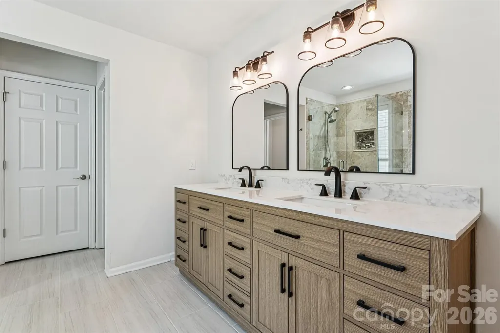 2523 Beacon Forest Drive Charlotte NC 28270