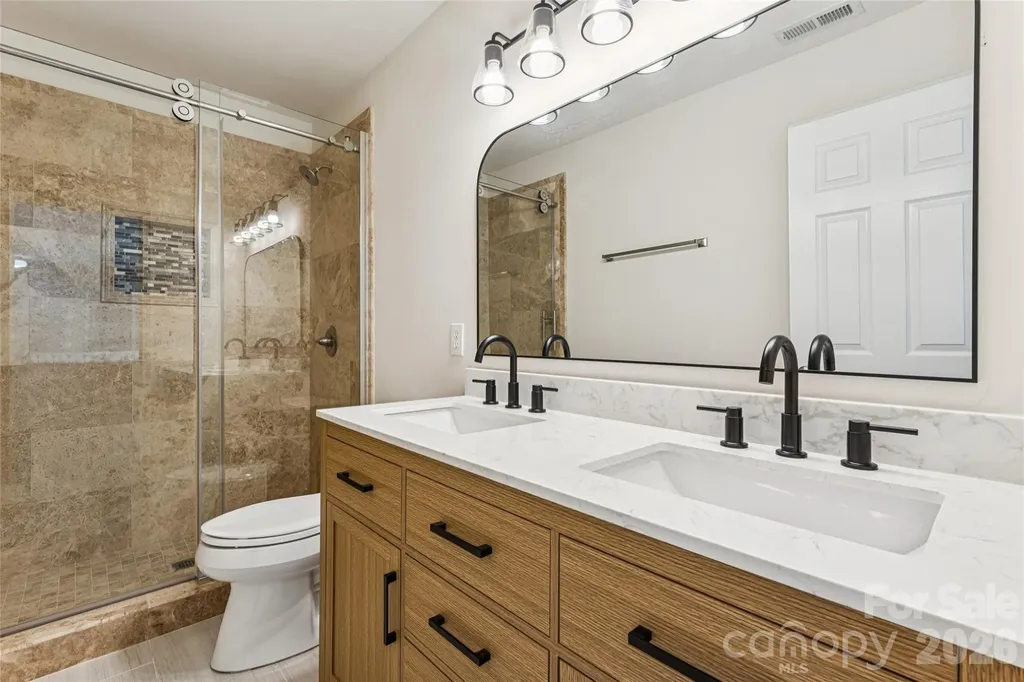 2523 Beacon Forest Drive Charlotte NC 28270