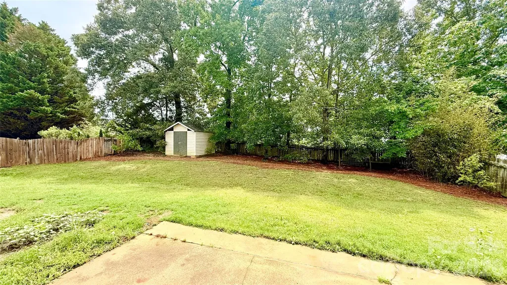 2523 Beacon Forest Drive Charlotte NC 28270