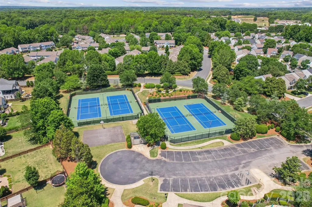 2523 Beacon Forest Drive Charlotte NC 28270