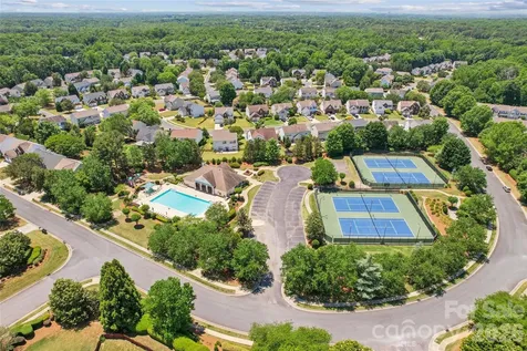 2523 Beacon Forest Drive Charlotte NC 28270
