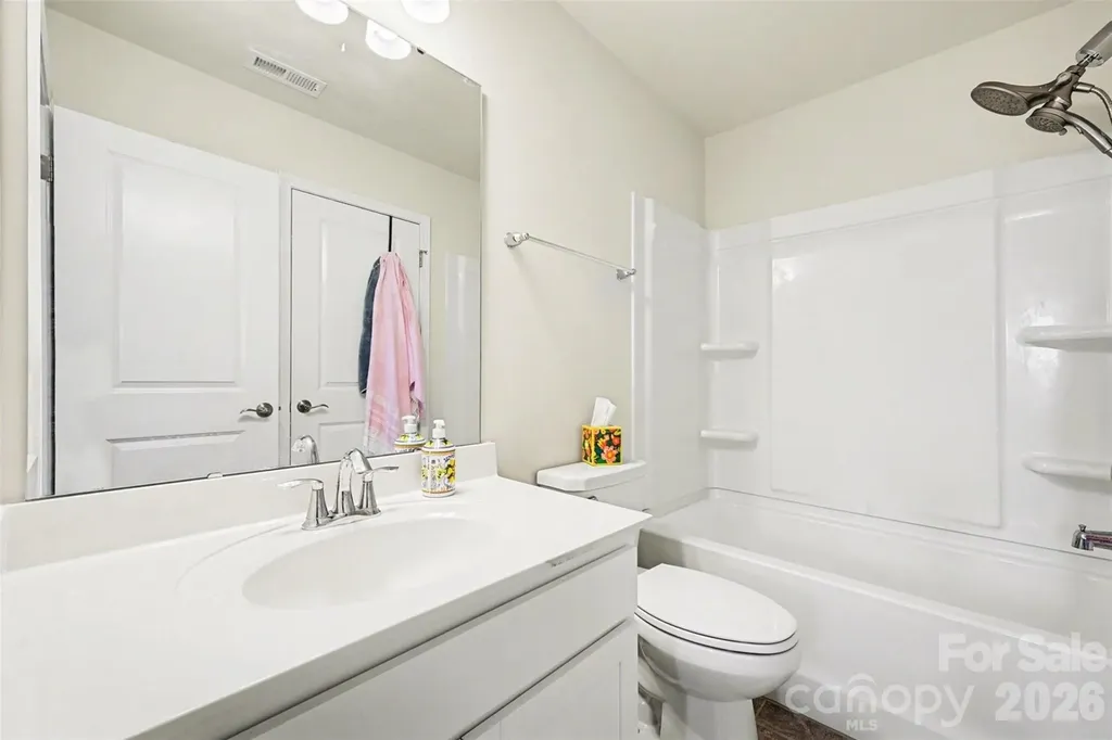 14204 Southbridge Forest Drive Charlotte NC 27273