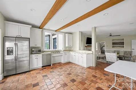 14204 Southbridge Forest Drive Charlotte NC 27273