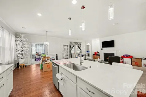 14204 Southbridge Forest Drive Charlotte NC 27273
