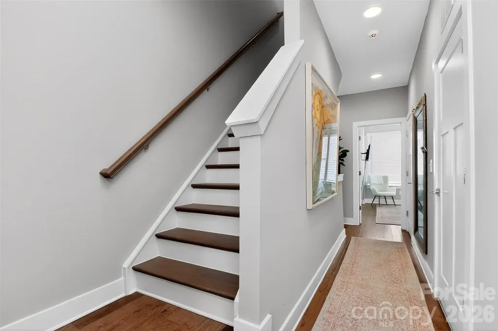 2111 Isom Street Charlotte NC 28208
