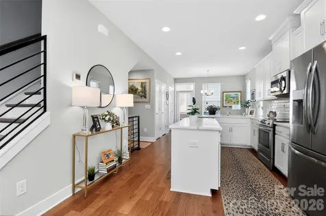 2111 Isom Street Charlotte NC 28208