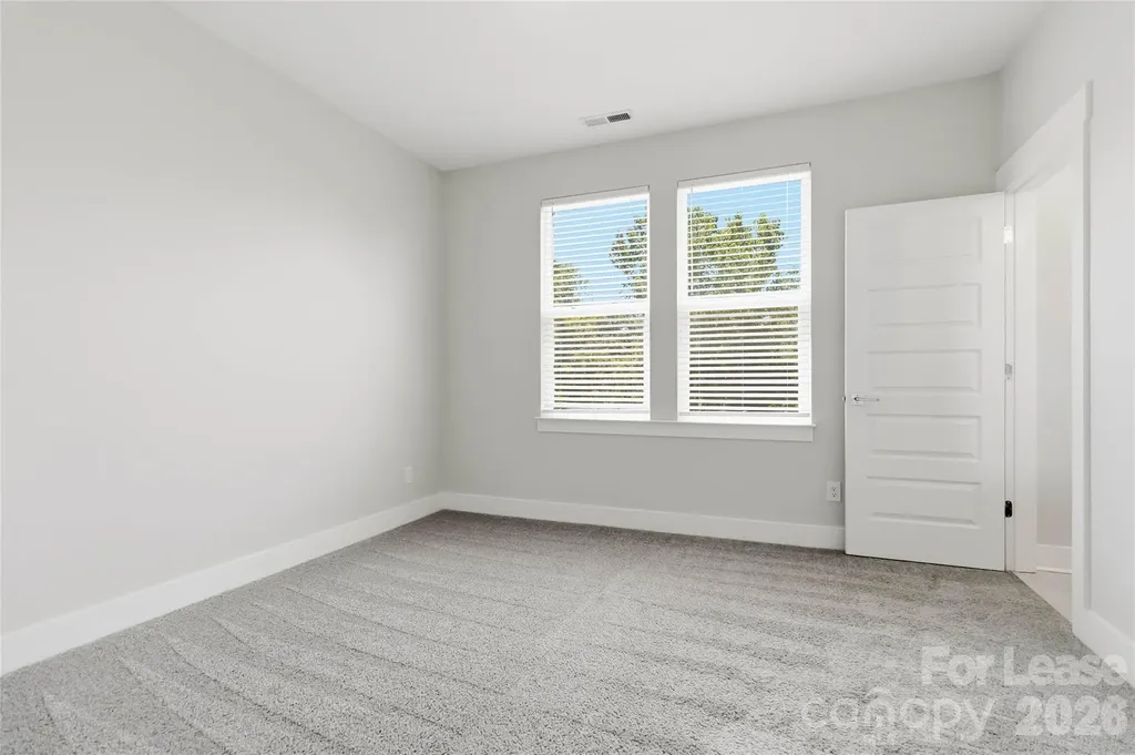 371 S Bruns Avenue Charlotte NC 28208