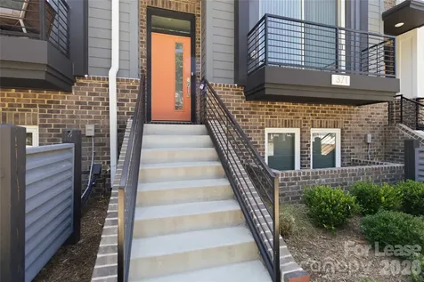 371 S Bruns Avenue Charlotte NC 28208