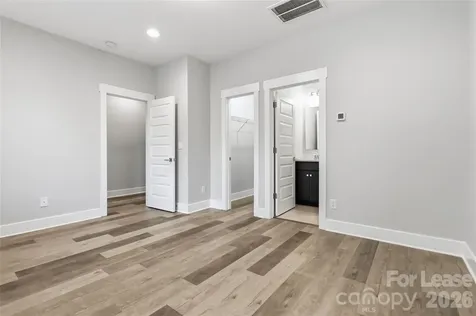 371 S Bruns Avenue Charlotte NC 28208