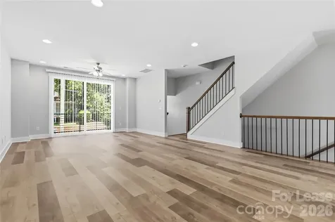 371 S Bruns Avenue Charlotte NC 28208