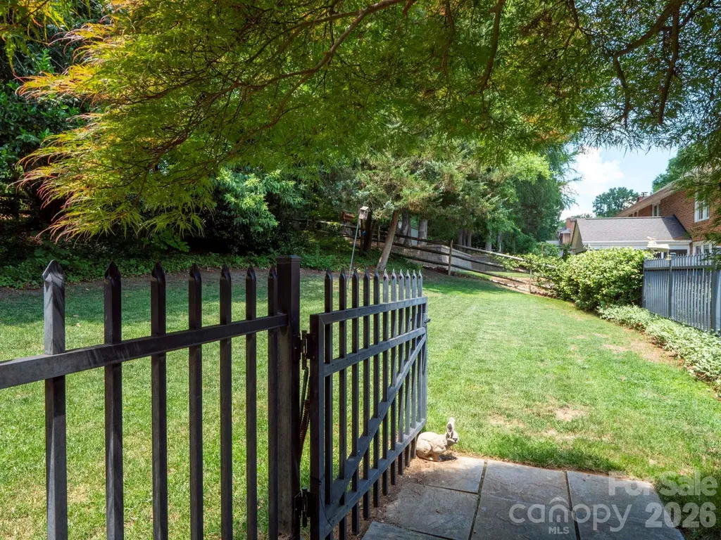 708 Barington Place Matthews NC 28105