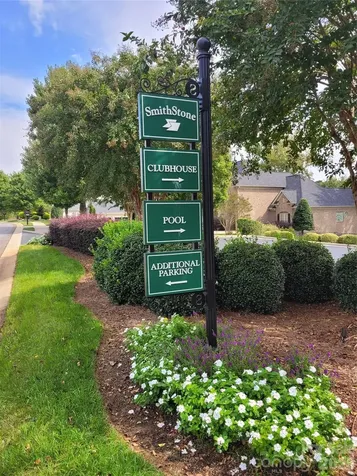 6859 Lakecrest Court Denver NC 28037