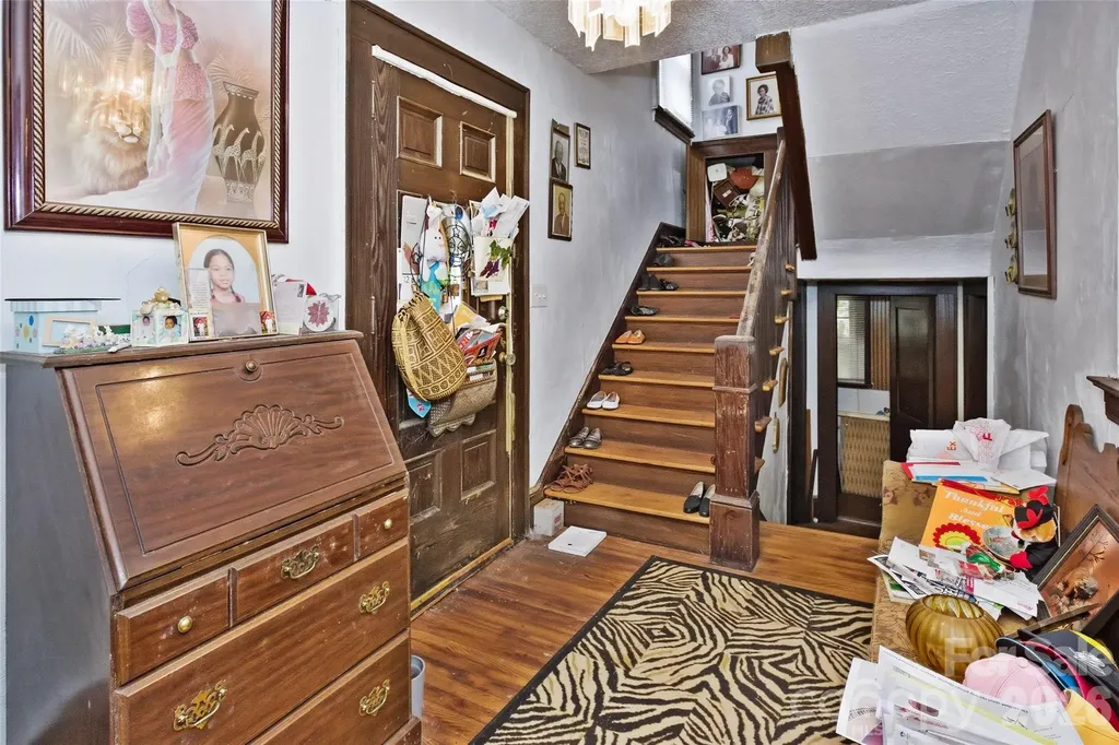 63 Westover Drive Asheville NC 28801