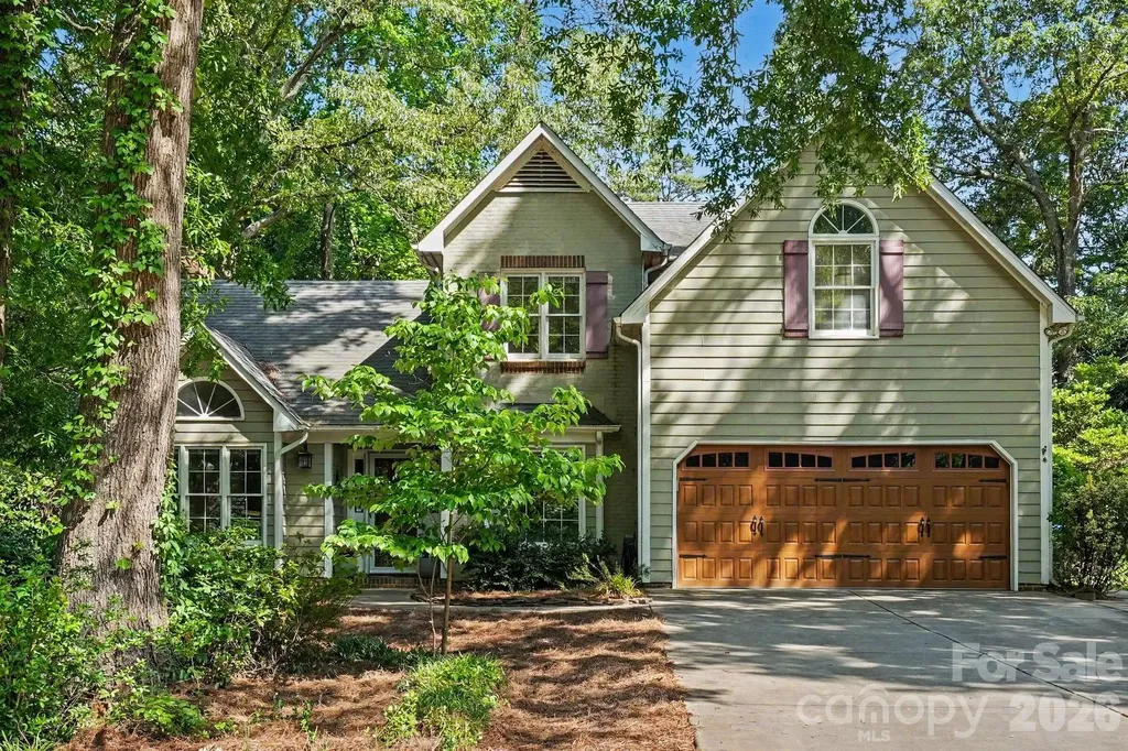 3032 Oakcroft Drive Matthews NC 28105