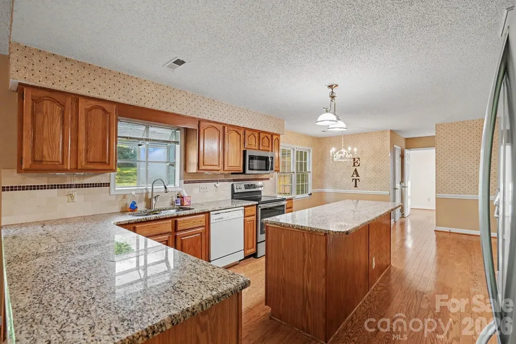 3032 Oakcroft Drive Matthews NC 28105