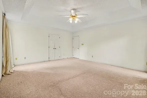3032 Oakcroft Drive Matthews NC 28105