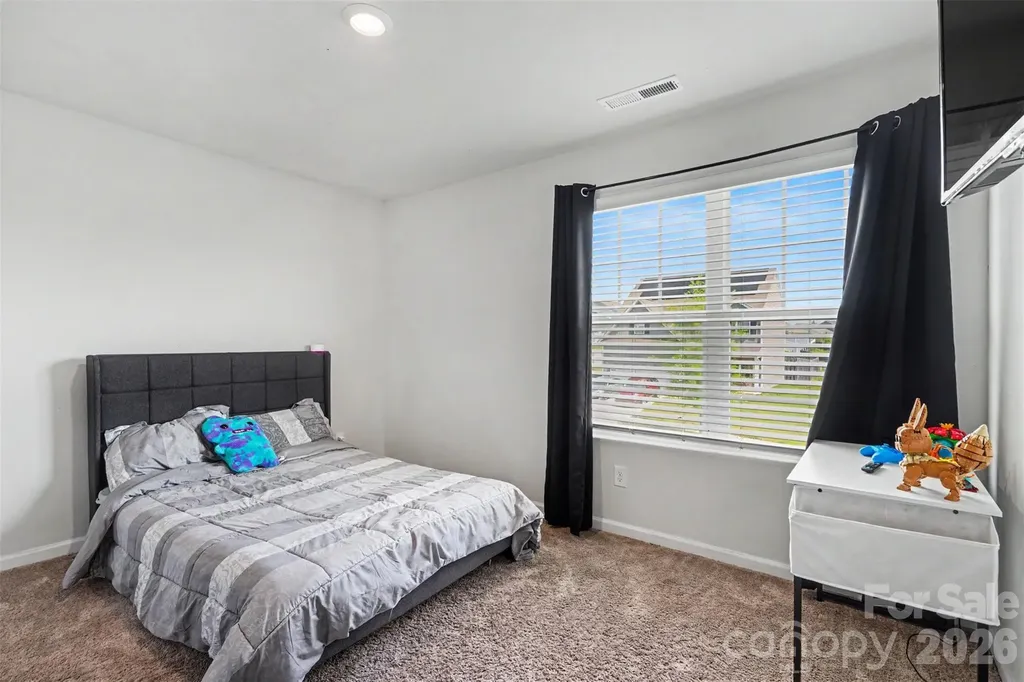 1112 Creedmore Court Charlotte NC 28215