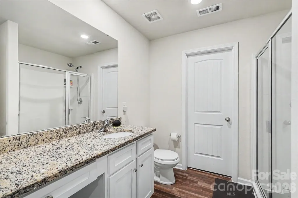 1112 Creedmore Court Charlotte NC 28215